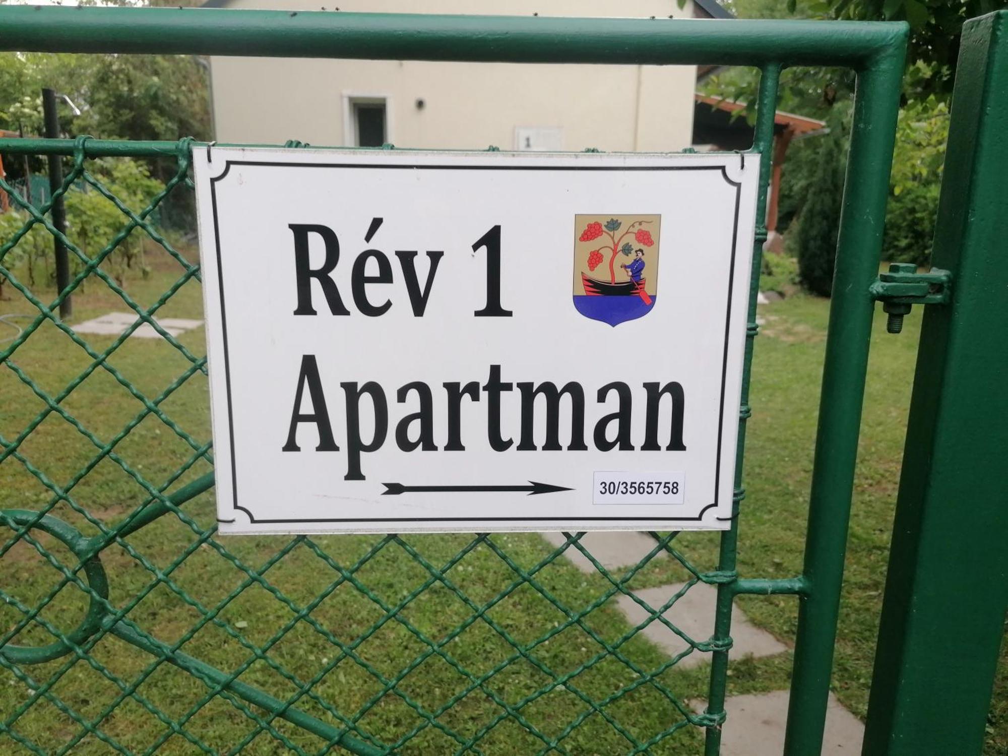 Rev1 Vendeghaz Daire Révfülöp Dış mekan fotoğraf